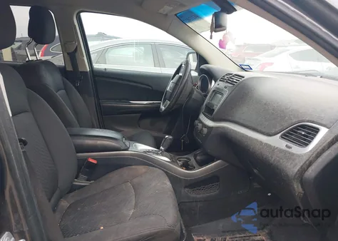 2017 Dodge Journey Sxt z USA, uszkodzony, nr VIN 3C4PDCBBXHT587549